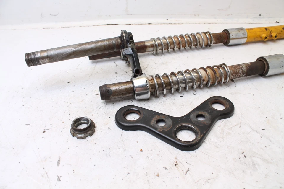 Yamaha Trailmaster 80 1965 horquillas delanteras triple árbol YGS1 YG1 Y-20 - solo piezas Foto 3 de 4