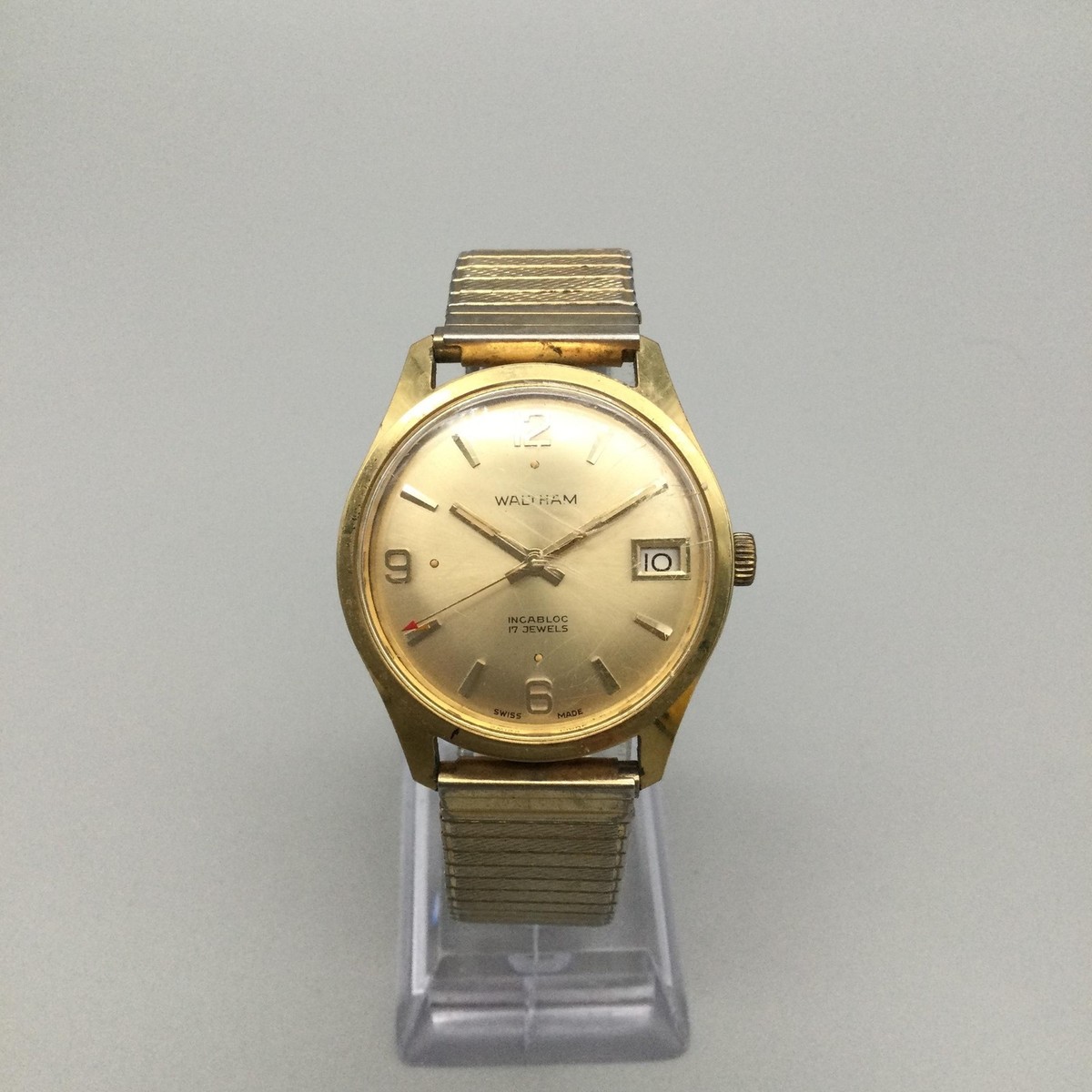 Vintage Waltham Mens Watch 34mm Gold Tone 17 Jewels Date Swiss
