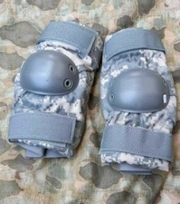 Original Militär Ellenbogenschützer, US Schutz *** NEU ***
