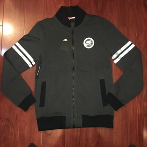 dark grey nike jacket