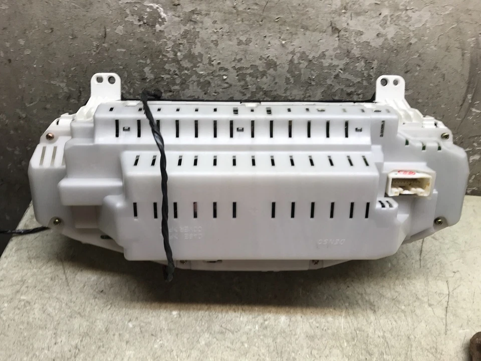 01 medidor de painel de instrumentos velocímetro Lexus LS430 83800-50100 - Imagem 2 de 3