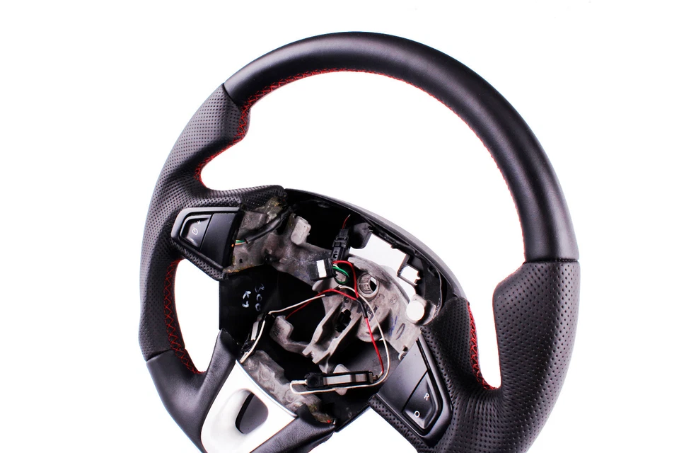 Steering wheel cover with leather for Renault Kangoo year 2014 tuning - Image 4 of 4