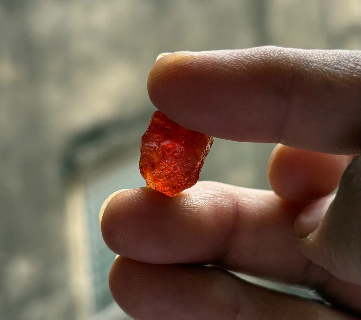 Grenat spessartite (mandarin) 4.72 carats coussin non traité – Maxime Voillot Gems Grenat spessartite (mandarin) 4.72 carats coussin non traité – Maxime Voillot Gems