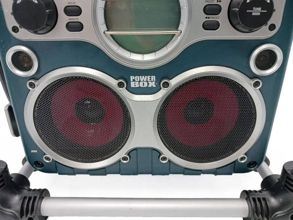 Bosch PB10 Power Box Rádio Local de Trabalho AM/FM 4 Tomadas AC/DC EXCELENTE - FUNCIONA - Imagem 4 de 4