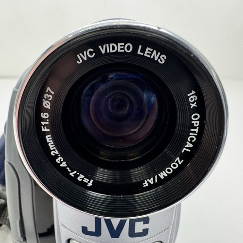 JVC GR-D30U 700x Digital Zoom MiniDV Digital Video Camera W/ Battery For Parts - Picture 6 of 10