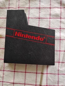 Nightshade and Faxanadu NES Games. Nightshade Manual and a Game Sleeve included.