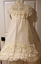 Vintage Cream Flower Girl Dress Lace Short Sleeves Crinoline Ruffles - Size 6-8