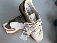 Image of Size UK 4 (GS) - adidas Forum Mid White and pink brand new with tags.