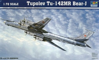 Trumpeter 1:72 1609 Tupolev Tu-142 MR Bear-J - NEU