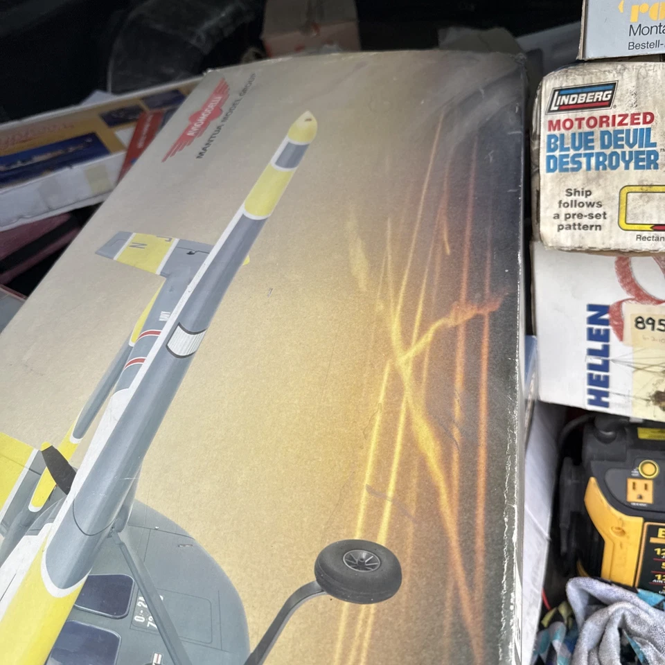 AVIOMODELLI KIT CESSNA 02A/B SKYMASTER - Image 3 of 4