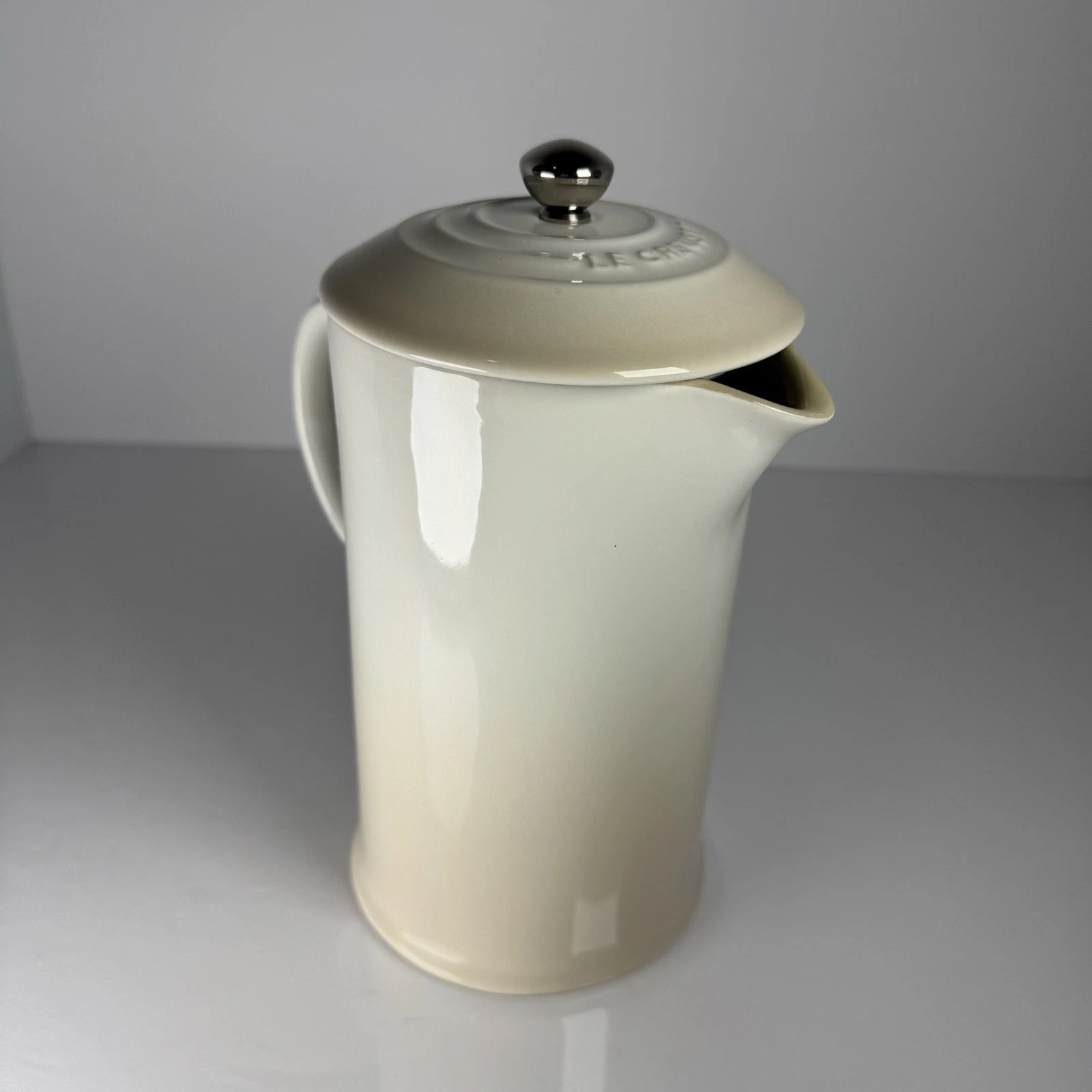 Le Creuset French Press Meringue 1L Liter 34oz Pre-owned EUC Cream White