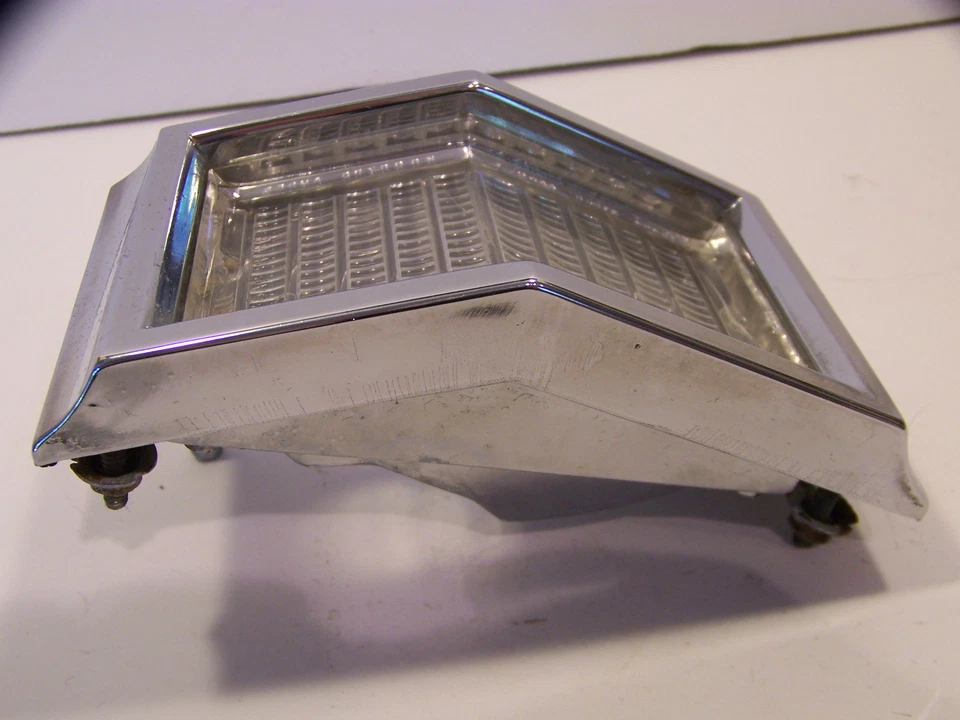 1966 PLYMOUTH SPORT FURY RH REVERSE BACKUP LIGHT COMPLETE FURY III OEM #2575462 - Image 2 of 4