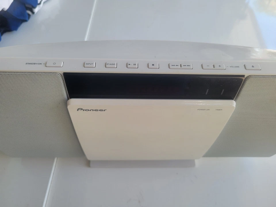 Pioneer Slim Micro System Cd Radio Usb Bluetooth Untested - image 2 of 4