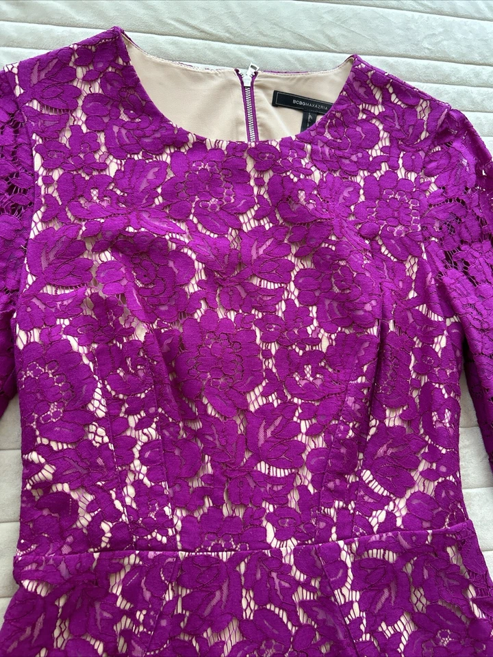 Vestido BCBGMaxazria Everley púrpura línea A encaje floral talla 6 Foto 3 de 4