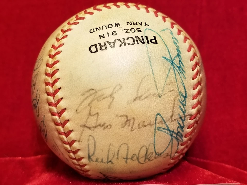 Pelota firmada por Pee Wee Reese Augie Donatelli de la década de 1980 Salón de la fama de colección Feller Kiner Kluszewski Foto 4 de 4