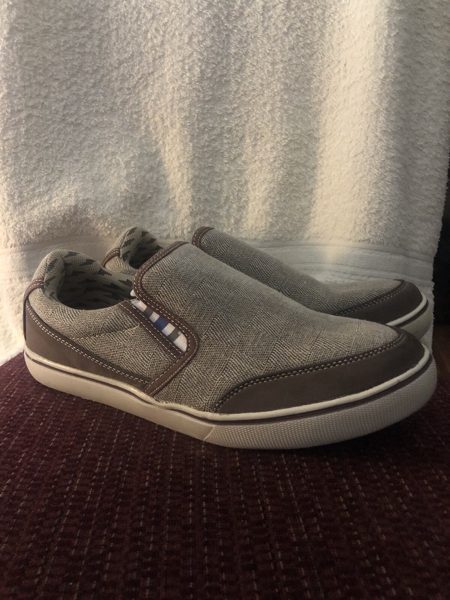 Sport Slip-On Shoes Mens Size 10 Gray