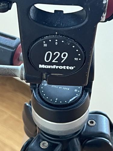 TRIPODE PROFESIONAL MANFROTTO + ROTULA 029. BUEN ESTADO ESTADO 👍 - Imagen 2 de 9