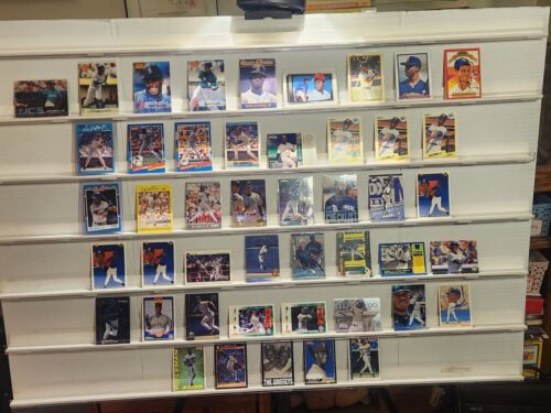 A - Ken Griffey, Jr. HOF! Large 47 card lot! Multiple brands and years