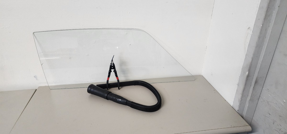 Fits Pontiac Astre 1975-1977 2 Door Hatchback Passenger Side Front