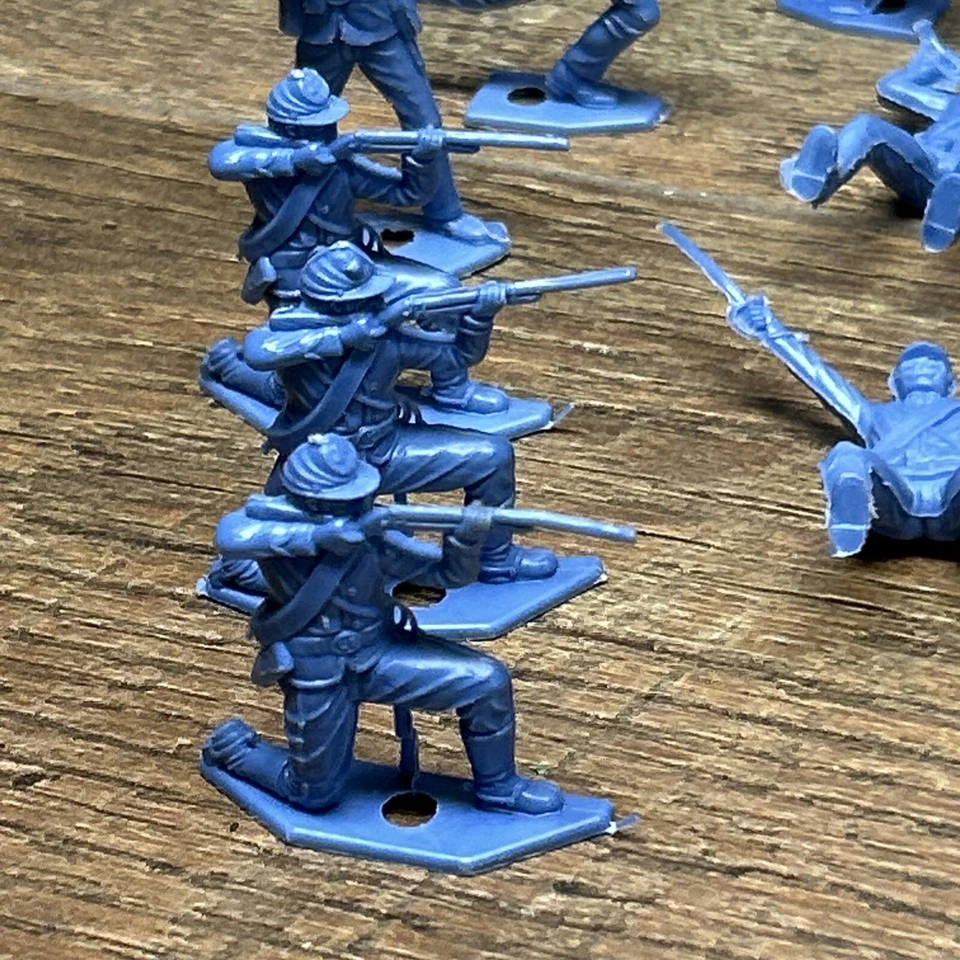 Lot of 40 Vintage MPC US Civil War Soldiers Blue Army Men Figures Calvery - Image 2 of 4