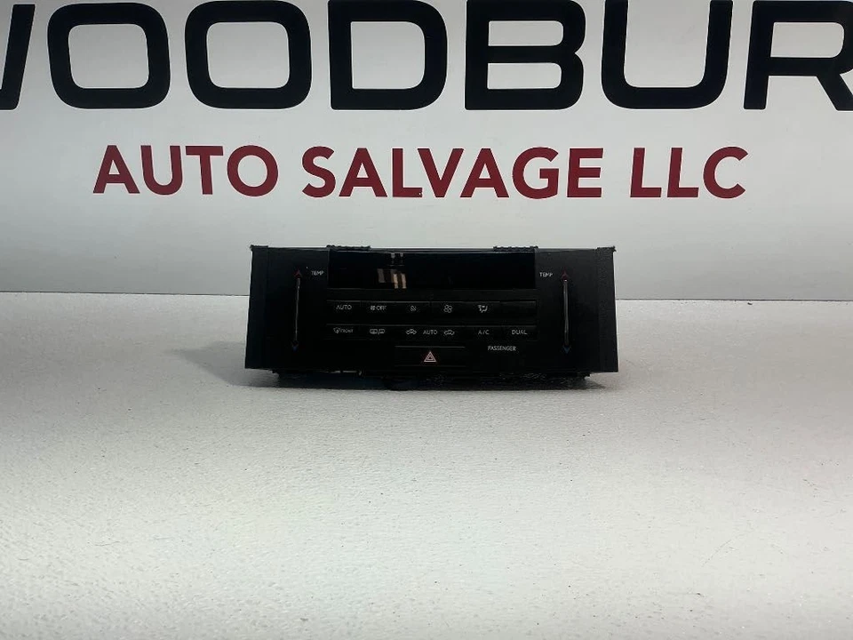 Control de temperatura Lexus RC F 2015-2016-2017 239138 Foto 2 de 4