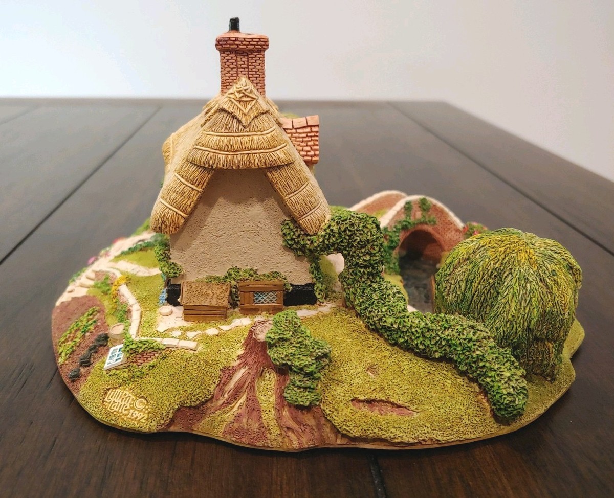 Lilliput Lane Cottages Grantchester Meadows Cottage No Box