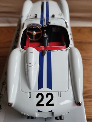 1/18 CMC 1958 Ferrari 250 Testa Rossa Pontoon Fender Chasis 0732