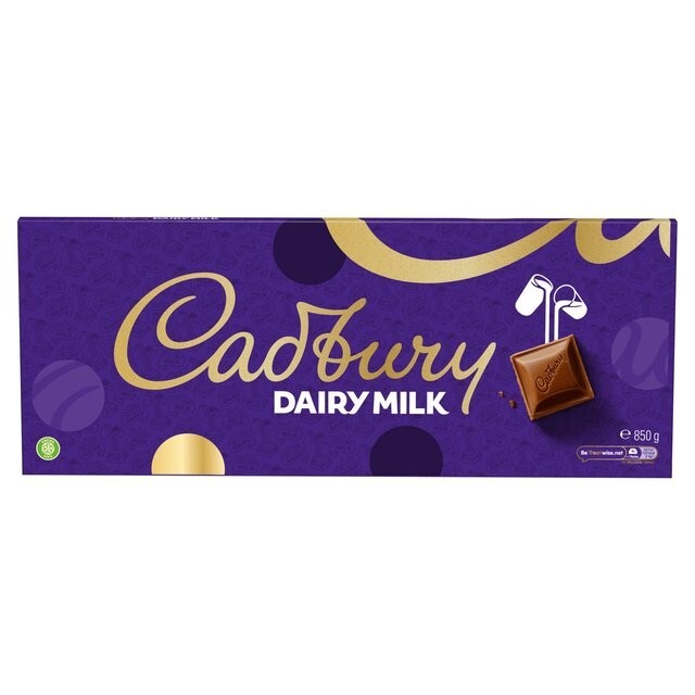 Cadbury Dairy Milk Chocolate Bar, Classic Creamy, 850g XL for Sharing or Gifting - Image 6