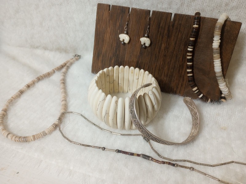 Vtg Heishi Sterling Southwestern Jewelry Lot Fetish Zuni Bracelet Necklaces More