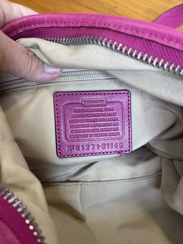 Coach Legacy Shoulder Purse 21149 Khaki Fuchsia Signature Canvas Leather Trim - Picture 6 of 11