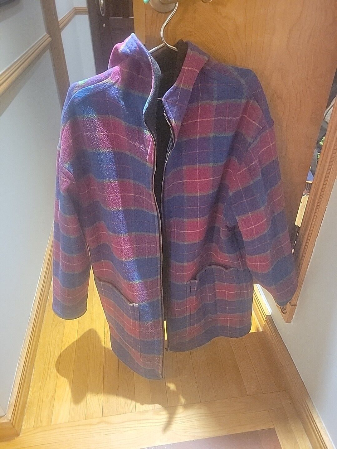 Picture 5 of 6