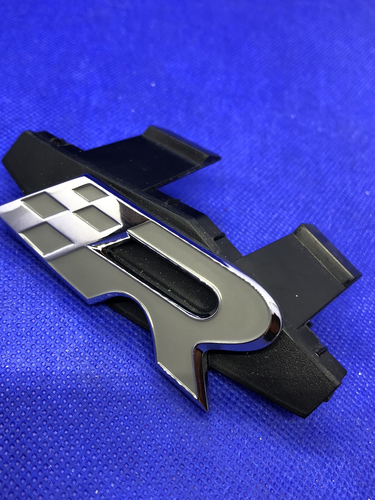 Badge de calandre SEAT LEON 1P chromé, emblème de remplacement d'origine neuf