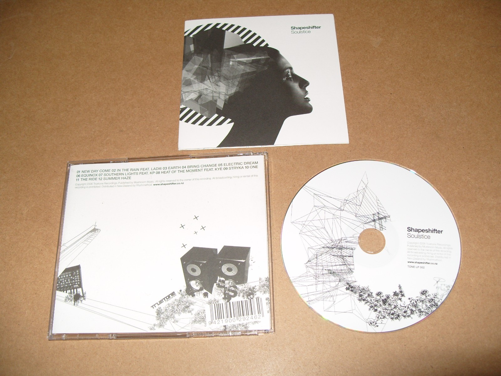 Shapeshifter – Soulstice -2006 - CD + INLAYS EXCELLENT+ CONDITION. (C21)