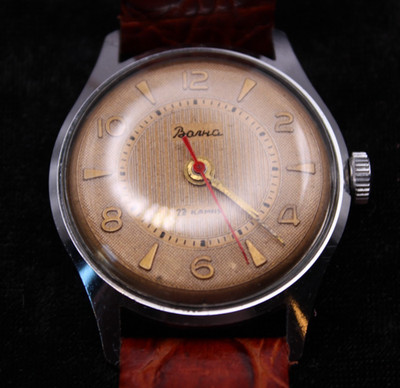 Vintage Herren Armbanduhr Mechanisch Volna 2809; 22 Steine; 50er Jahre