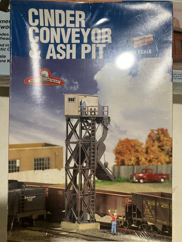 Walthers 3181 Cinder Conveyor/ash pit