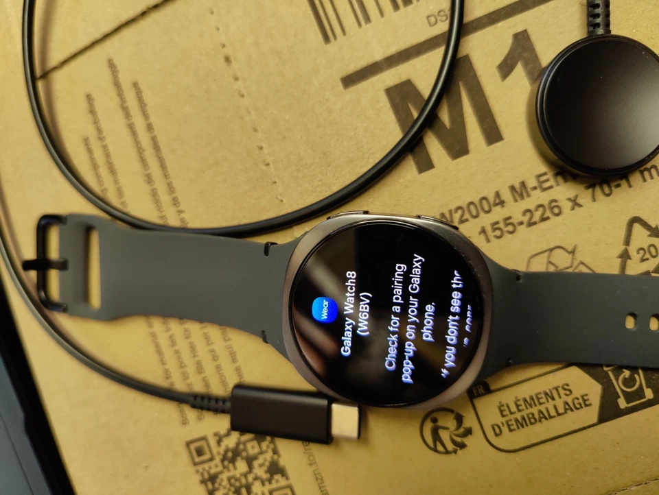 Samsung Galaxy Watch 8 Bluetooth 40mm, Graphite - SM-L320 - Image 3 of 4