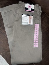 NWT Bandolino Amy Straight Leg Jeans Size 6 Tummy Slimming Pants Falcon taupe