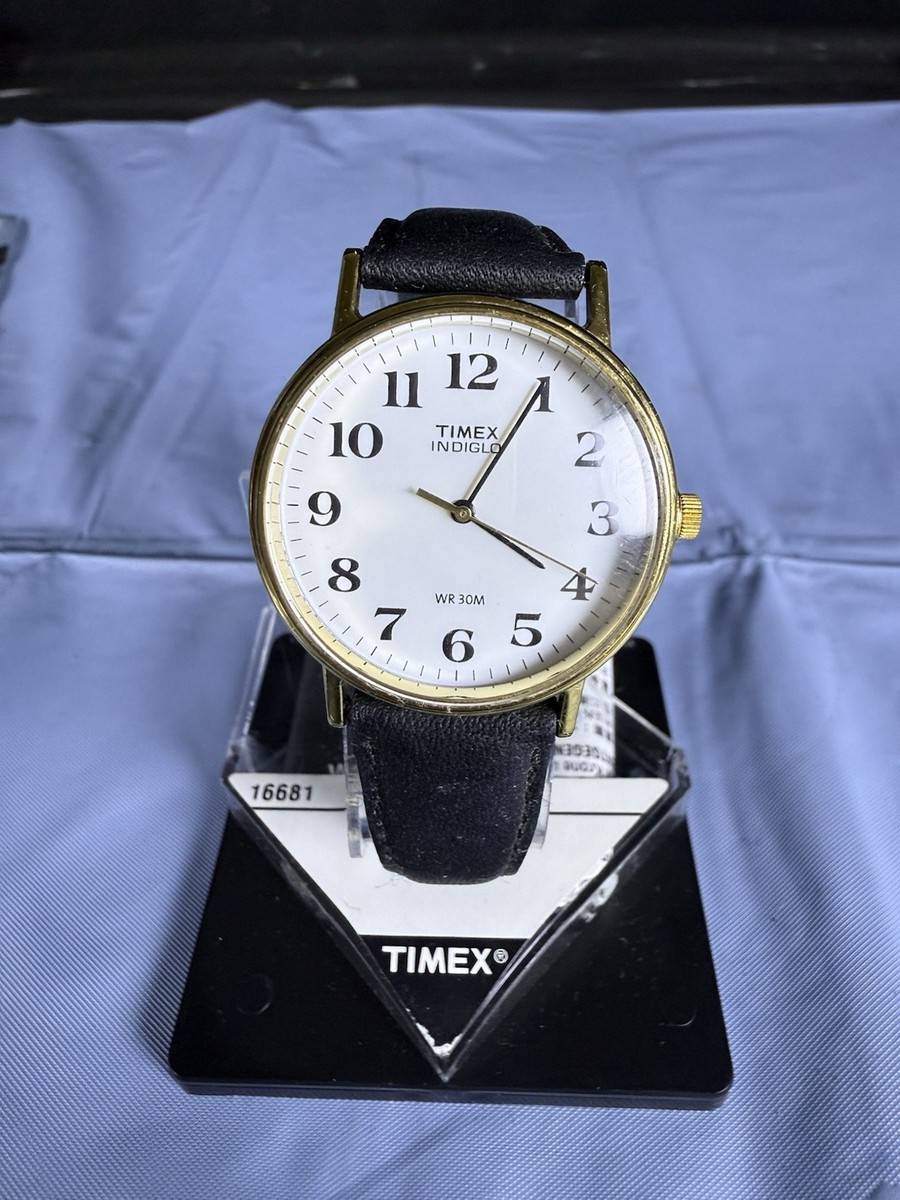 Timex Indiglo quartz WR 30M Men's Watch CR 2016 cell New battery