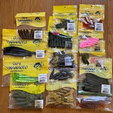Gary Yamamoto Grub-type 14-pack Worm Set