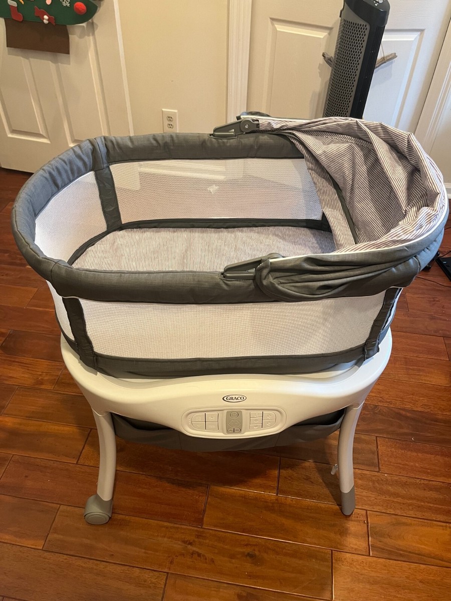 Baby Bassinet Graco Sense Snooze Rocking Bassinet Sense To Soothe
