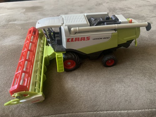 Siku Claas Lexion 600 Combine Toy Model Metal & Plastic w/ Rubber Tires 9.5”Long - Picture 4 of 15