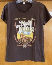 NEIL YOUNG & Promise of the Real, Monsanto Years, Women's XL Brown Tee Shirt