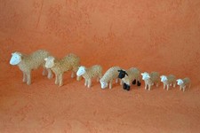 Schaf liegend 20 mm Reifenvieh Reifentier Holztier Holztiere Seiffen NEU 76/24L