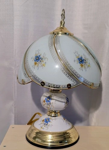 3-Way  Gold Tone Touch Lamp with 6 Glass Panels Blue Floral 14"Ht