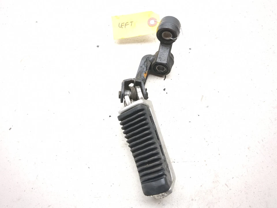 Clavija de pie del conductor delantero izquierdo Suzuki VX800 90-93 Foto 2 de 4