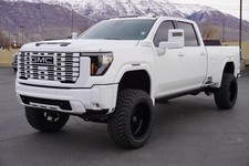 2025 GMC Sierra 3500HD DENALI ULTIMATE
