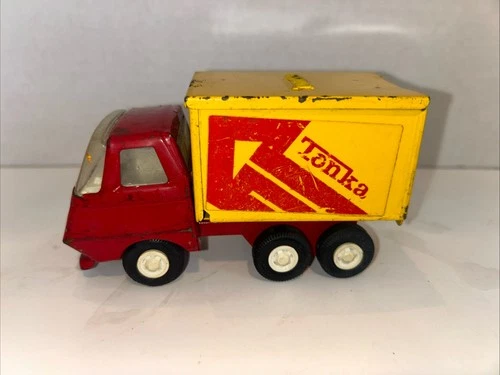 Vintage Tonka Mini Delivery Box Dump Truck 5” Red And Yellow 1970’s TOY