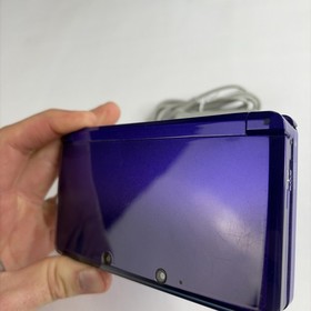 Nintendo 3DS Handheld Video Game Console Purple CTR-001 (USA) W Charger