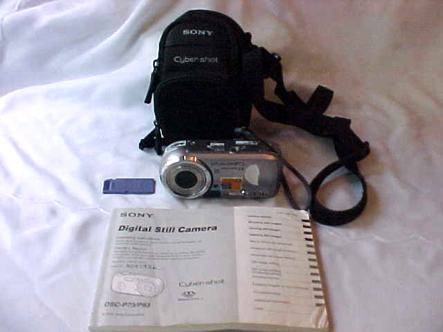 Sony Cybershot DSC-P93 5.1MP Digital Camera with Memory Card & Batteries Tested Working