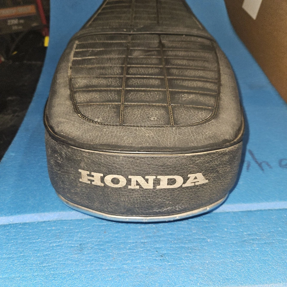 Honda CB 750 1972-1976 asiento CB 750 asiento fabricante original Foto 3 de 4